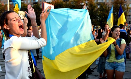 На Украине с массой нарушений приняли скандальный закон о языках