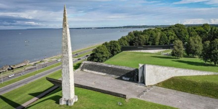 Эстонский народ не видит в советских монументах угрозы безопасности