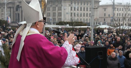 Католическая церковь заигрывает с белорусским национализмом
