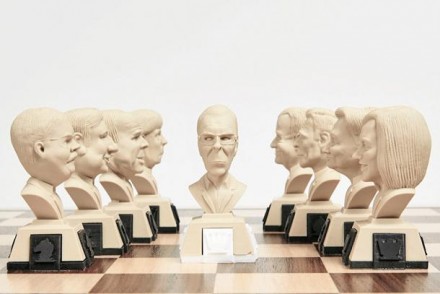 О правилах поведения за Великой шахматной доской