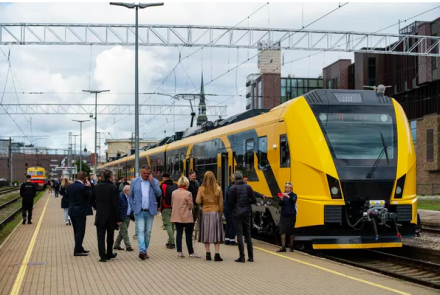 Новые поезда привезли в Латвию плюсы и минусы